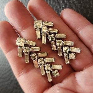 VTG Duane screw-back earrings